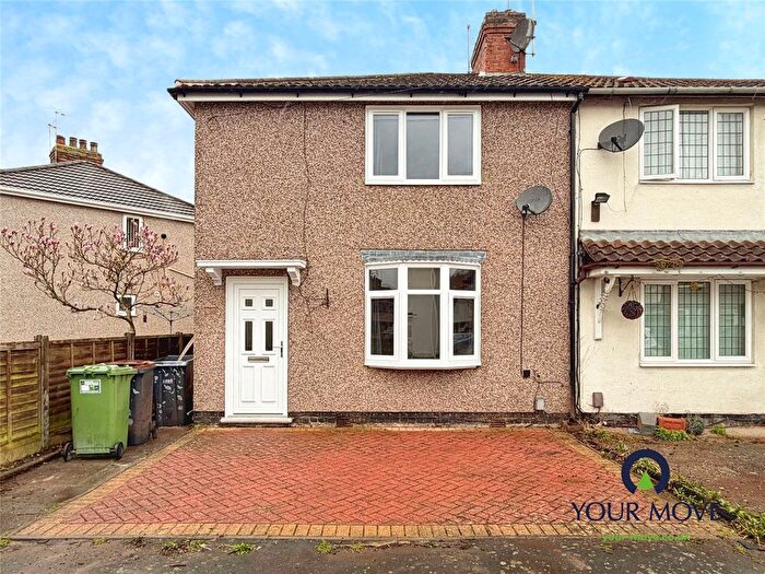 3 Bedroom Semi-Detached House To Rent In West Avenue, Bedworth, Warwickshire, CV12