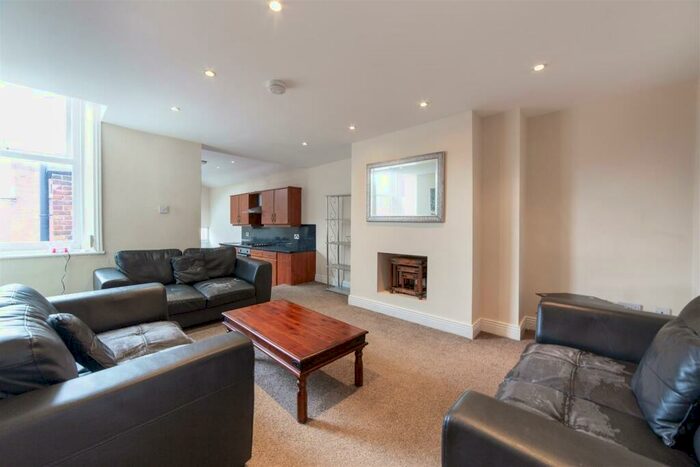 6 Bedroom Maisonette To Rent In &#;pppw - Lavender Gardens, Jesmond, NE2