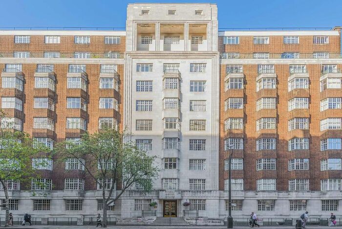 Studio To Rent In Woburn Place, London, WC1H