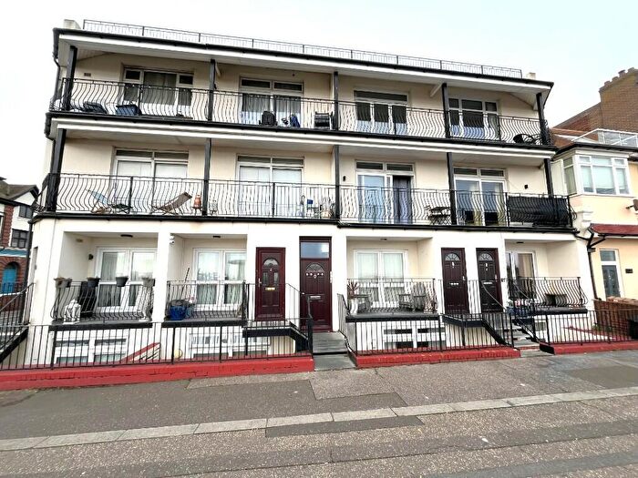 2 Bedroom Flat To Rent In Eastern Esplanade, Southend-On-Sea, Essex, SS1