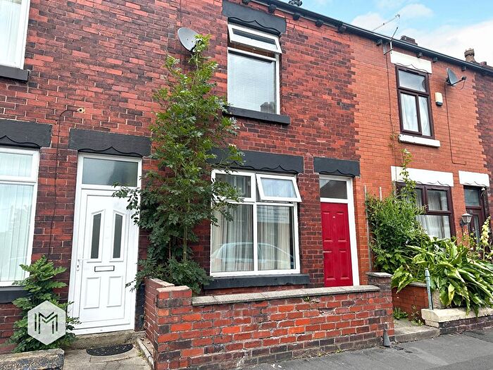 2 Bedroom Terraced House For Sale In Curzon Road, Bolton, BL1
