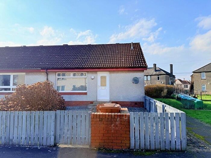 1 Bedroom Semi-detached Bungalow For Sale In Herriot Crescent, Methil, KY8