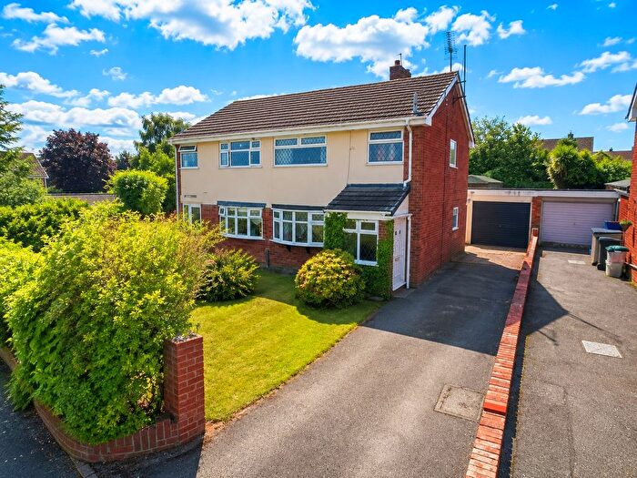 3 Bedroom Semi Detached House For Sale In Brunswood Green, Hawarden, Deeside, Flintshire, CH5