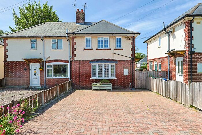 3 Bedroom Semi-Detached House For Sale In Vernon Road, Brampton, Chesterfield, S40