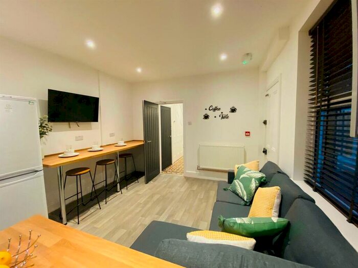 1 Bedroom House To Rent In Sudbury Street, Derby, DE1