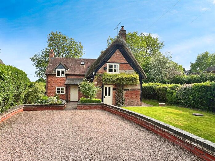 3 Bedroom Cottage For Sale In Toad Cottage, Church Lane, Barford, CV35