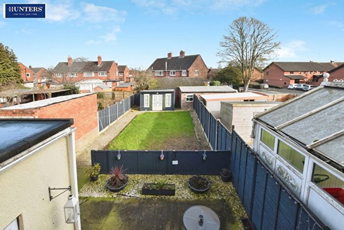 3 Bedroom Semi-Detached House For Sale In Ashby Road, Scunthorpe, DN16