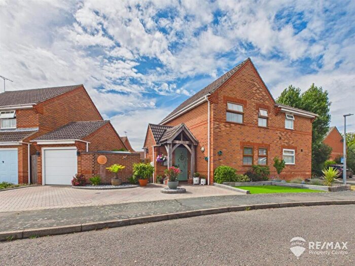 2 Bedroom Semi-Detached House For Sale In Vienna Close, Dovercourt, Harwich, CO12