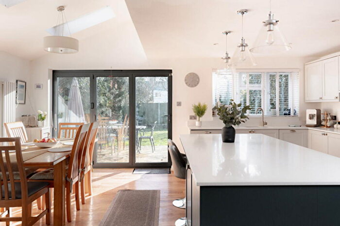 4 Bedroom Detached House For Sale In Clarkes Spring, Tring Station, Tring, Hertfordshire, HP23