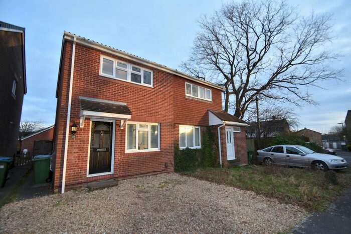 3 Bedroom Semi-Detached House To Rent In Runnymede, Fareham, PO15
