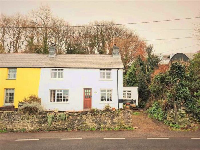 3 Bedroom End Of Terrace House For Sale In Tre'r Ddol, Machynlleth, SY20