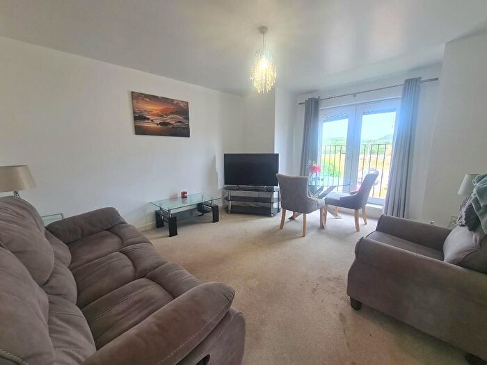 2 Bedroom Flat To Rent In Pringle Drive, Edinburgh, EH16