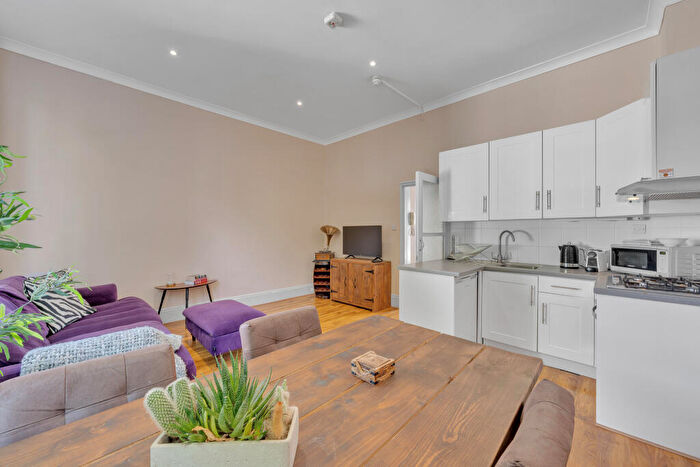 1 Bedroom Apartment To Rent In Ainger Road, Primrose Hill, NW3