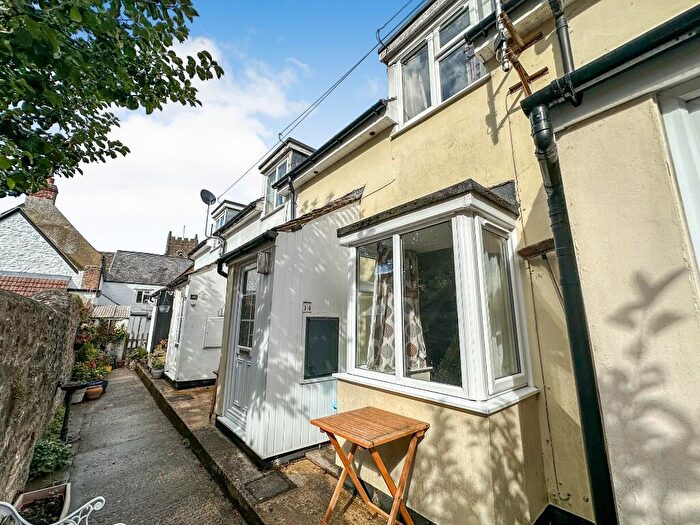 1 Bedroom Terraced House For Sale In Blandford Alley, Highworth, SN6