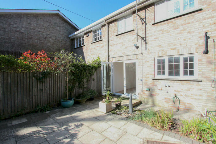 3 Bedroom Terraced House For Sale In Barnfield Gardens, Brighton, BN2