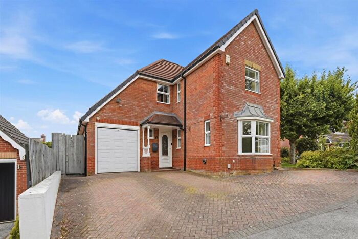 4 Bedroom Detached House For Sale In Hexham Way, Tytherington, Macclesfield, SK10