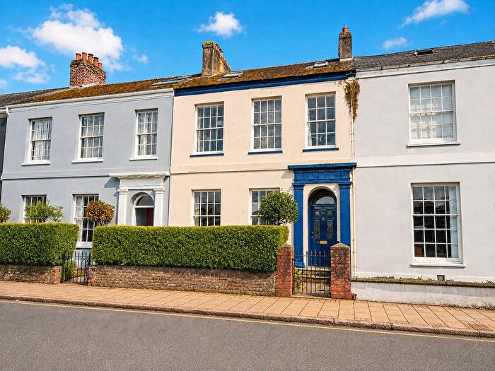 5 Bedroom Terraced House For Sale In Newport Road, Barnstaple, Devon, EX32