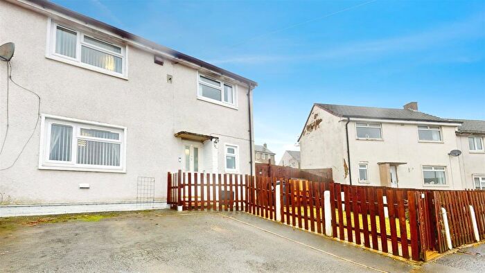 3 Bedroom Semi-Detached House For Sale In Wood Croft, Sowerby Bridge, HX6