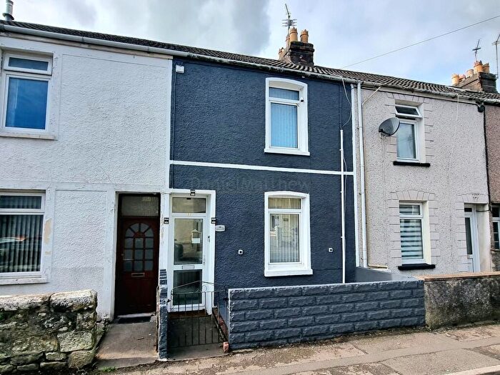 2 Bedroom Terraced House For Sale In Cemetery Road, Bridgend, CF31