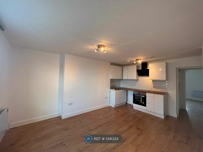 1 Bedroom Flat To Rent In High Street, Herne Bay, CT6