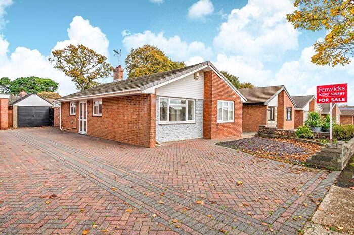 3 Bedroom Detached Bungalow For Sale In Stradbrook, Gosport, PO13