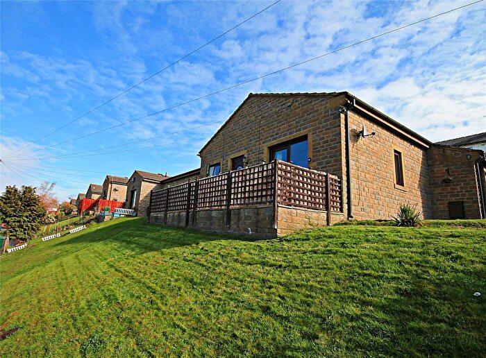 1 Bedroom Bungalow For Sale In Broadway, Bingley, BD16