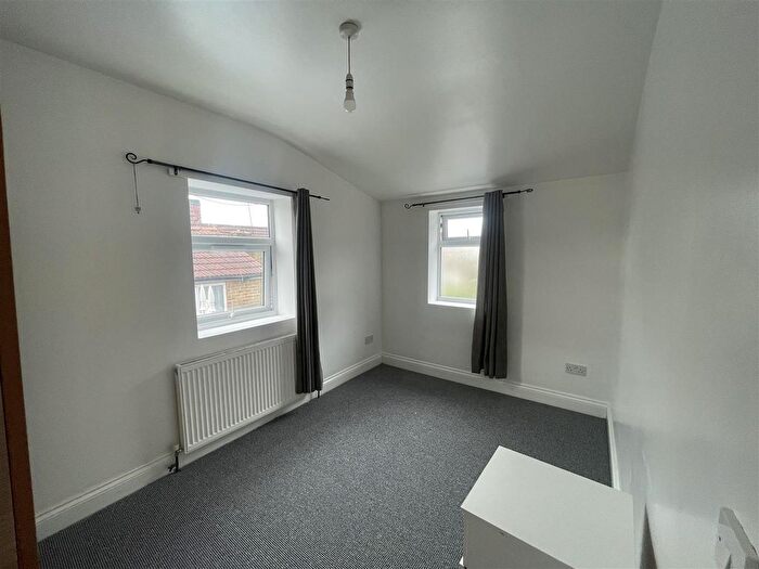 1 Bedroom Property To Rent In Norwood Road, Southall, UB2
