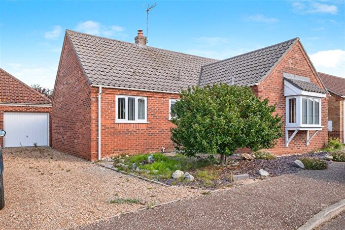 3 Bedroom Detached Bungalow For Sale In Orchard Close, Mundesley, Norwich, NR11