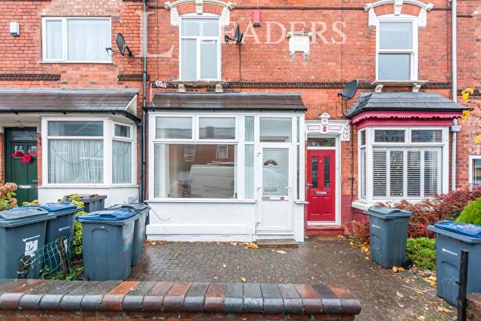 2 Bedroom House To Rent In Midland Road, Birmingham, B30