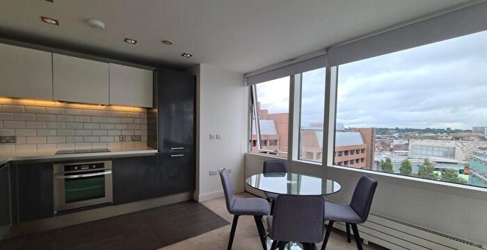 2 Bedroom Apartment To Rent In Strand Street, Liverpool, L1