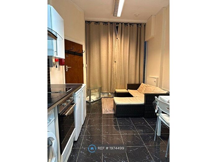 1 Bedroom Flat To Rent In Harrow Road, London, W10