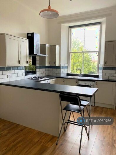 2 Bedroom Flat To Rent In Murieston Place, Edinburgh, EH11