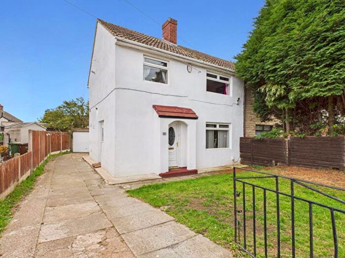 3 Bedroom Semi-detached House For Sale In Camden Road, Castleford, WF10