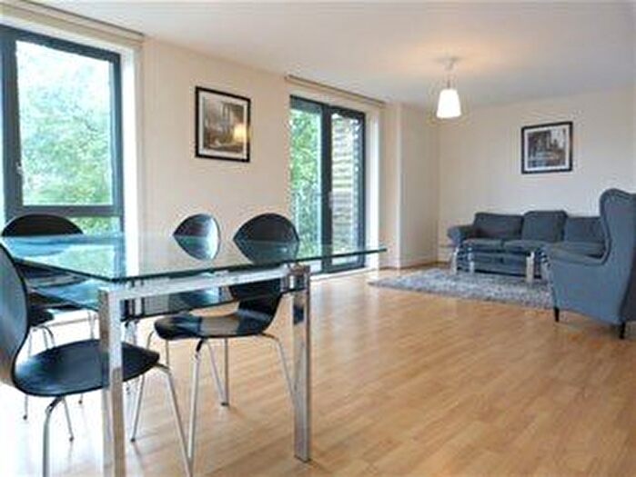 3 Bedroom Flat To Rent In Pulse Development, Colindale, NW9