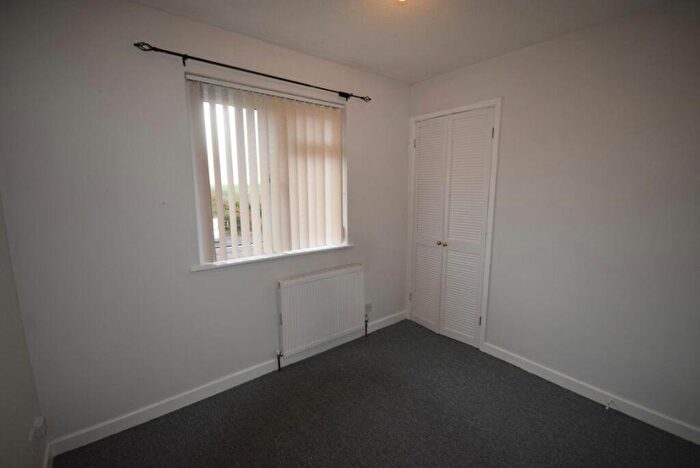 2 Bedroom Detached House To Rent In Hoopers Way, Devon, EX38