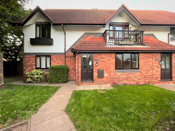 2 Bedroom Maisonette To Rent In Osprey Close, West Drayton, UB7