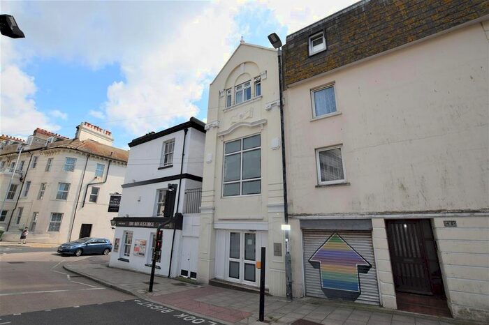 1 Bedroom Flat To Rent In Haig House, Devonshire Road, Hastings TN34