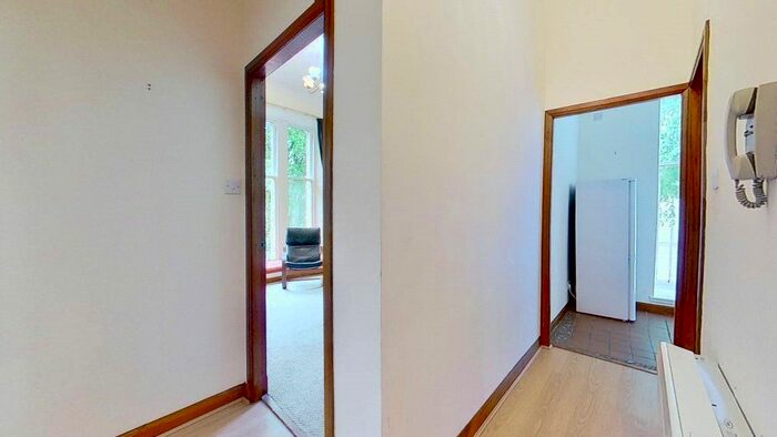 1 Bedroom Flat To Rent In Hamilton Drive, Glasgow, G12