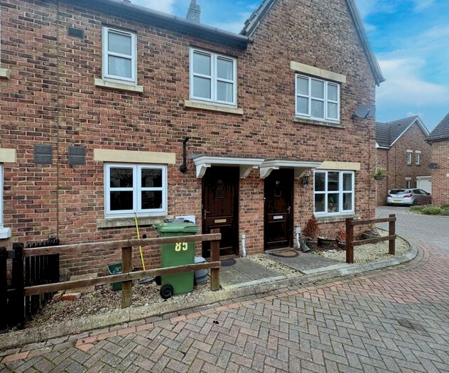 2 Bedroom Property To Rent In Court View, Stonehouse, GL10