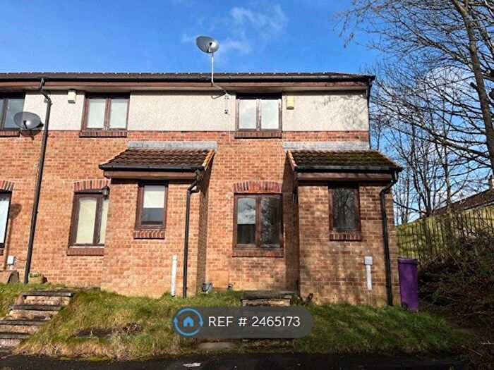 2 Bedroom End Of Terrace House To Rent In Mclaren Crescent, Glasgow, G20