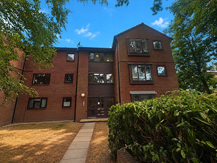 1 Bedroom Studio To Rent In Lindens, Birmingham, B16