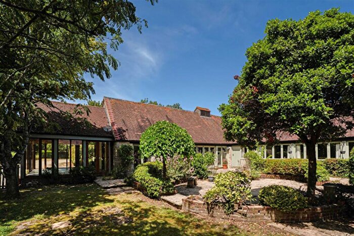 3 Bedroom Barn Conversion For Sale In Marston Hill, GL7