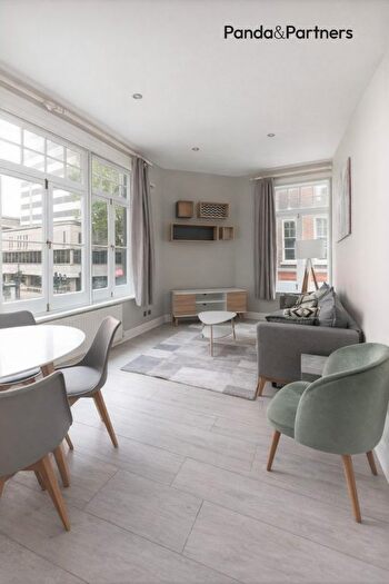 1 Bedroom Flat To Rent In Lambs Conduit Passage, London, WC1R