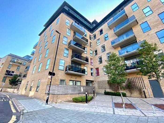 2 Bedroom Apartment To Rent In Embankment House, Fleet Street, Brighton, BN1