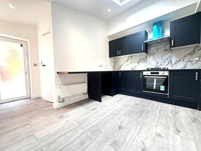 2 Bedroom Terraced House To Rent In Victoria Road, IG11