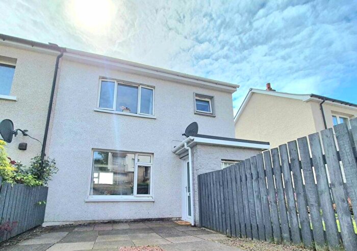 2 Bedroom End Of Terrace House For Sale In Kerrera Terrace, Oban, PA34