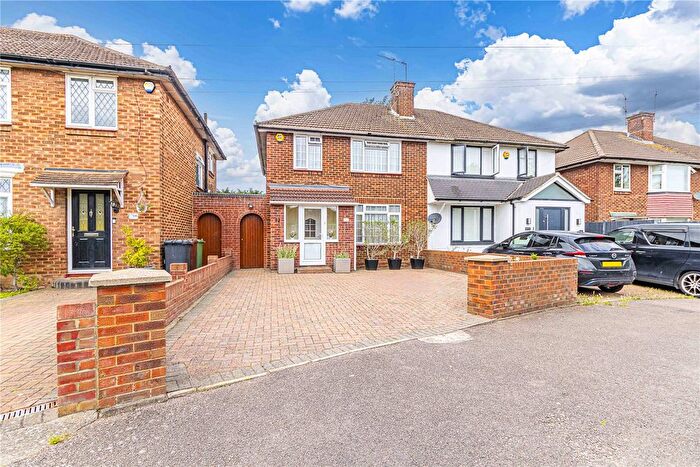 3 Bedroom Semi Detached House For Sale In Featherstone Gardens, Borehamwood, Hertfordshire, WD6