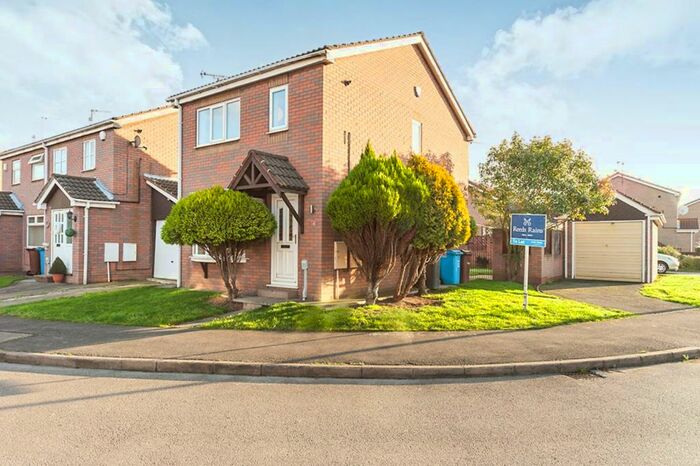 3 Bedroom Detached House To Rent In Broadley Close, Hull, East Riding Of Yorkshi, HU9