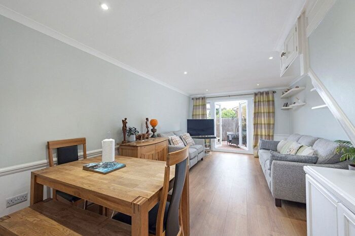 2 Bedroom Terraced House For Sale In All Saints Road, Sutton, SM1