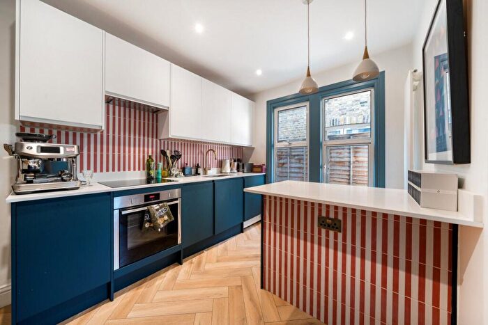 2 Bedroom Property For Sale In Stondon Park, London, SE23